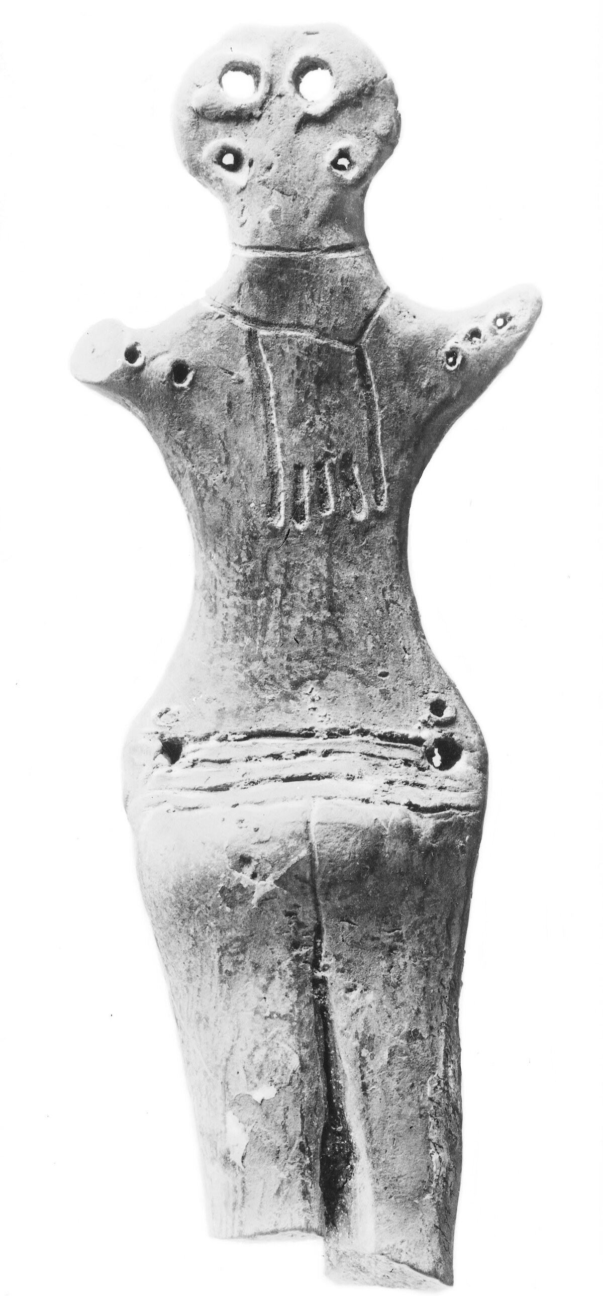 Clay idol of the painted-pottery culture, Cucuteni-Trypillia type