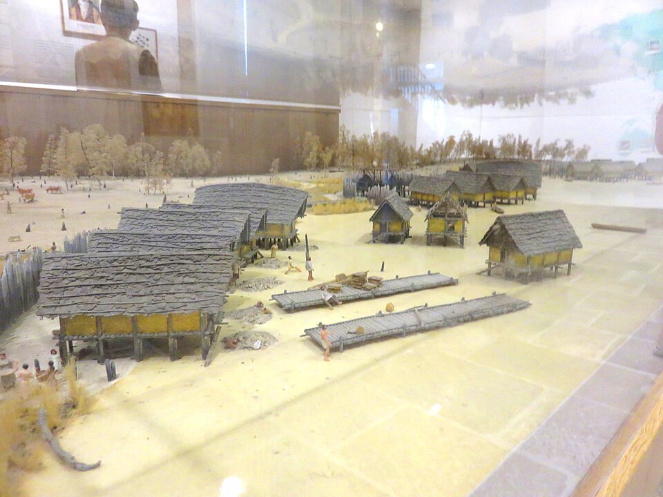 Reconstruction of a Neolithic lake village