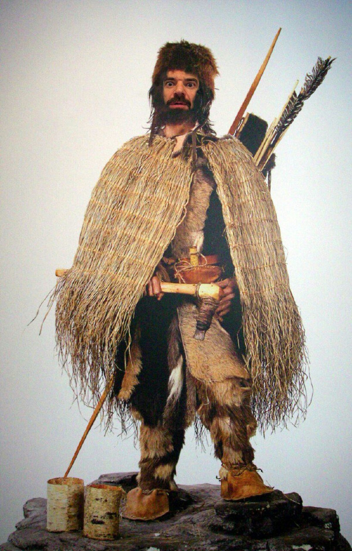 Reconstitution d'Ötzi, l'homme des glaces