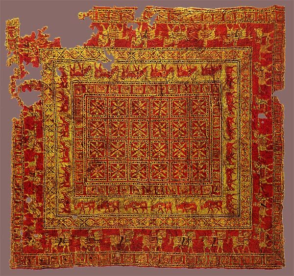 Tapis de Pazyryk, le plus ancien tapis noué connu, conservé à l'Hermitage